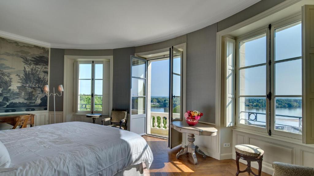Château de Candes - Art & Spa - Panoramische Kamer - Bruids Suite Met Badkuip