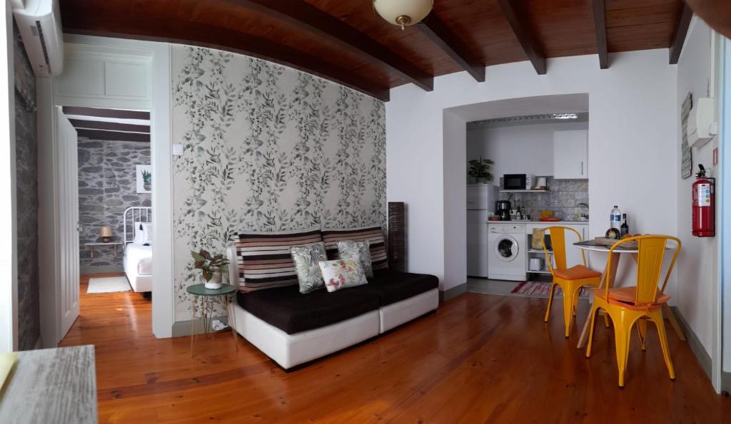 Kuchyň nebo kuchyňský kout v ubytování Casa Velha D Fernando e Casa Avó Augusta