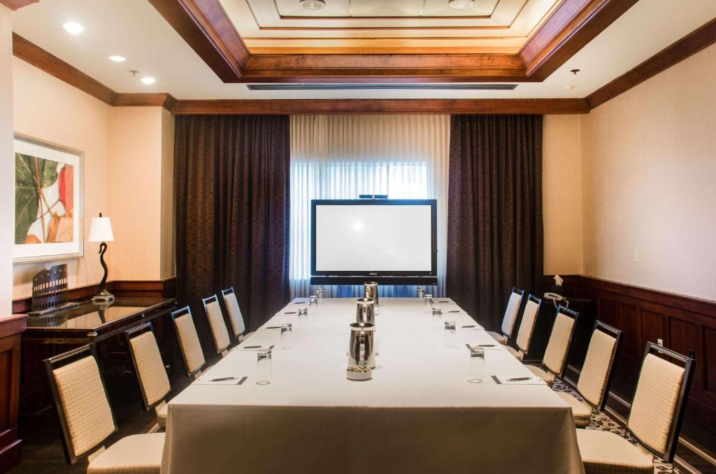 The Yorkville Royal Sonesta Hotel Toronto - Resim 39