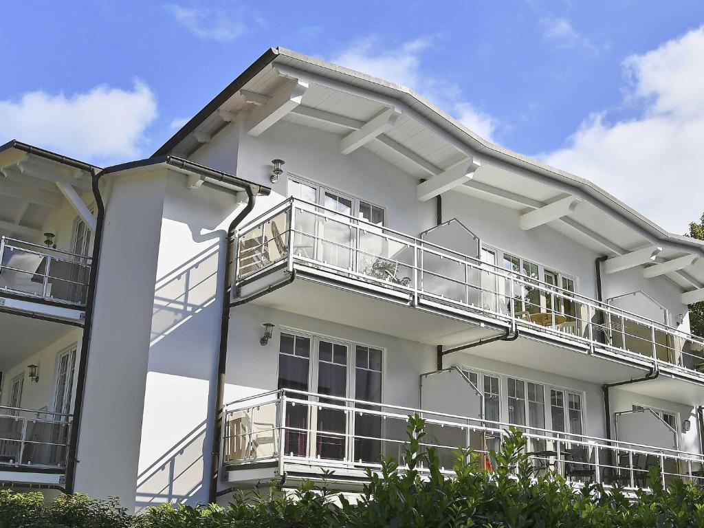 En balkon eller terrasse på Strandwohnungen Sellin - WG07 mit 2 Balkonen