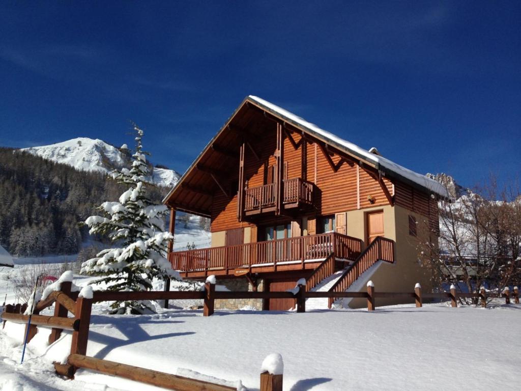 Boost Your Immo Chalet Crocus Réallon Chalcrocus im Winter