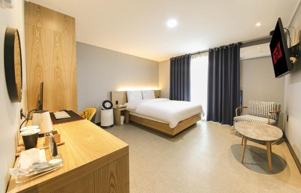 Gallery image of LABE Hotel in Jeonju