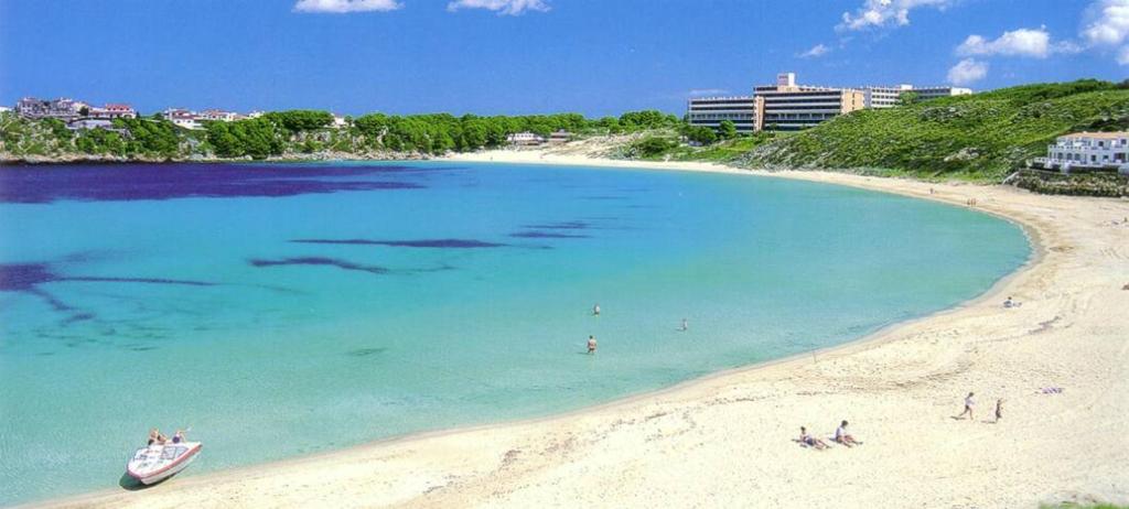 Modern house close to beach, Punta Grossa – Updated 2023 Prices