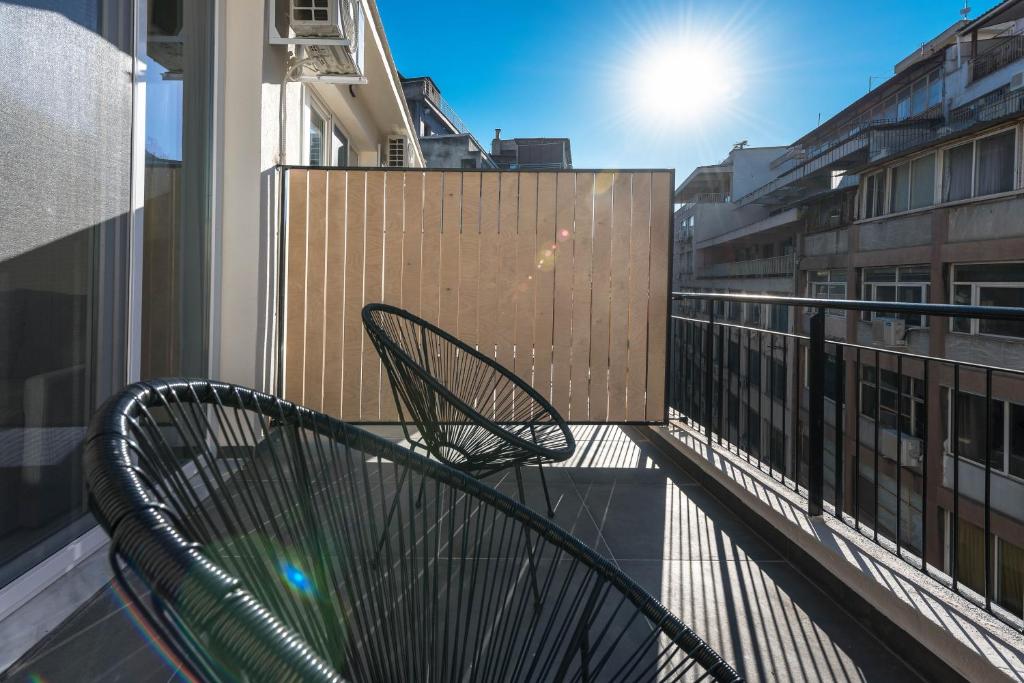 Penthouse Apartments, The Luxury Suites - Studio With Balcony