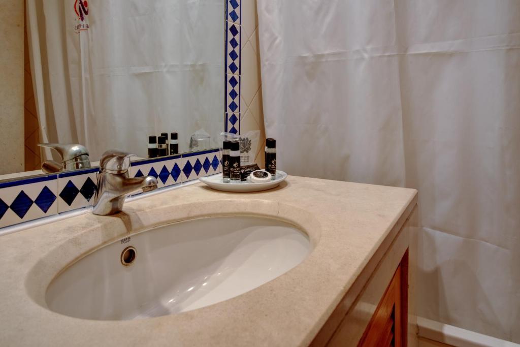 VIP Executive Eden Aparthotel - Resim 29