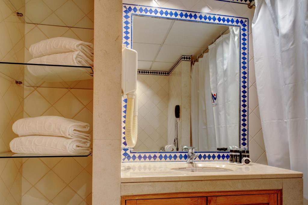 Koupelna v ubytování VIP Executive Eden Aparthotel
