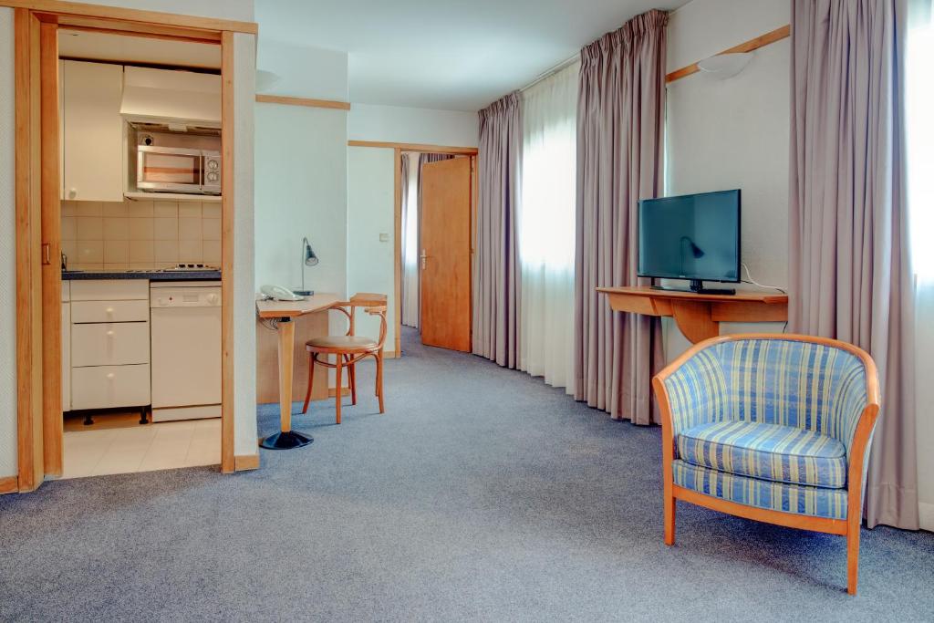 VIP Executive Eden Aparthotel - Resim 38