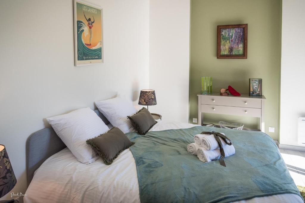 Domaine Castetbieilh - Double Room With Terrace