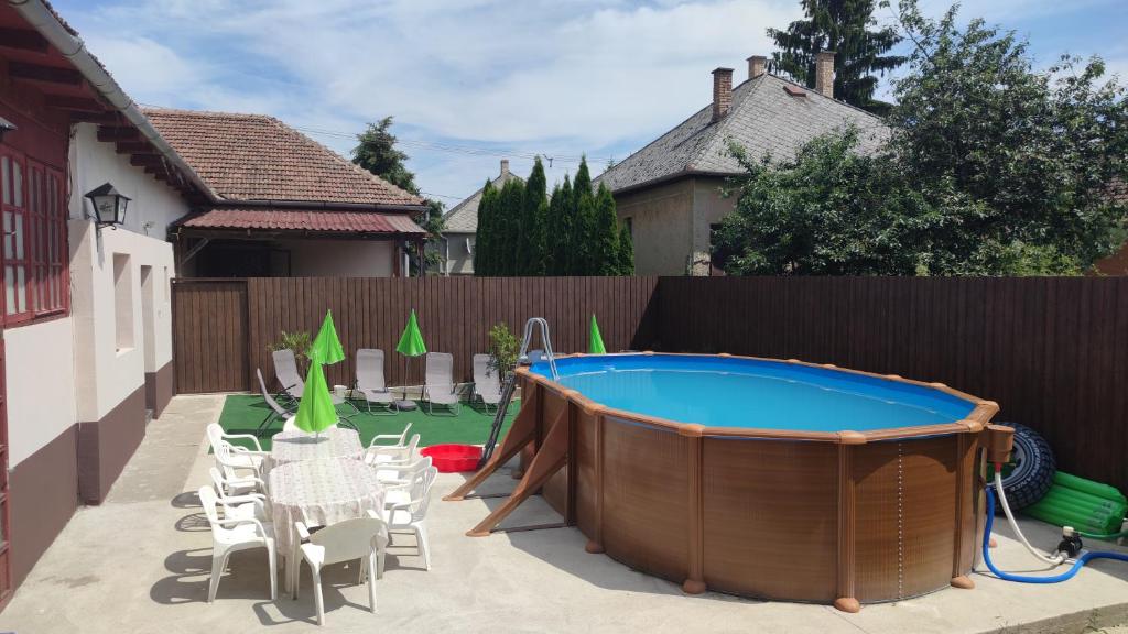 Vencsellői Wellness Vendégház 4472 Gávavencsellő, Toldi u. 4. kép - 1