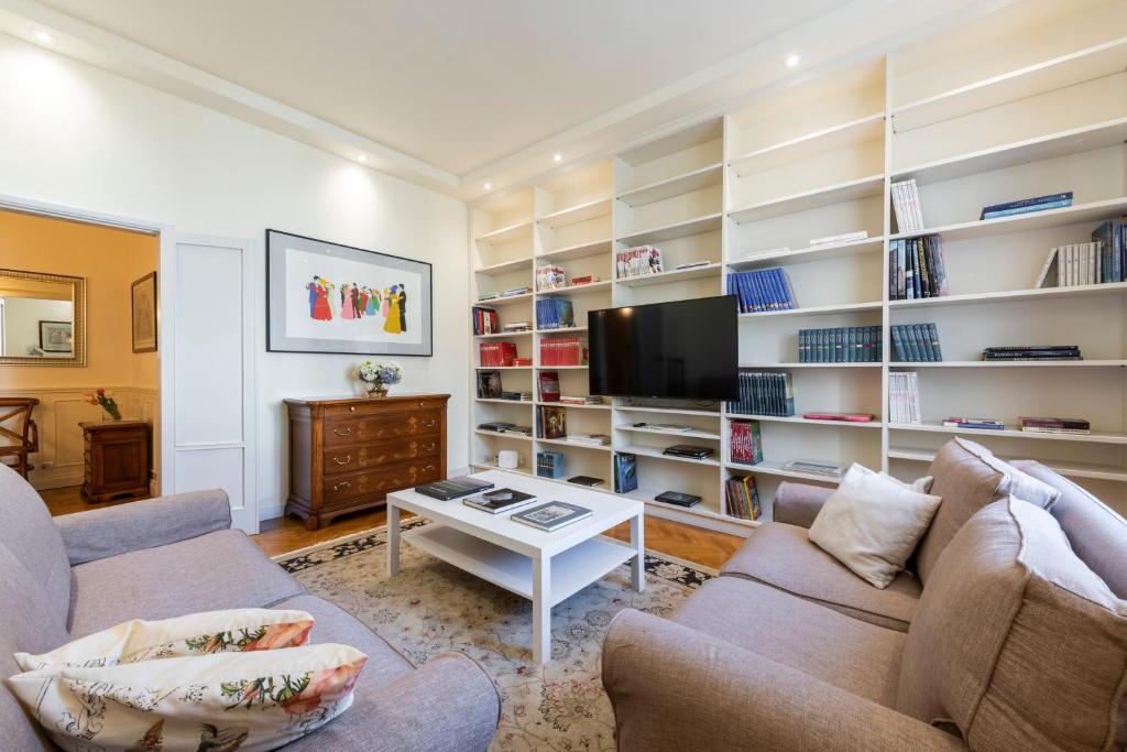 Luxury Signoria by Mmega