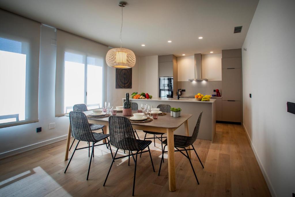 Kuchyňa alebo kuchynka v ubytovaní NC APARTMENTS RAMBLA3