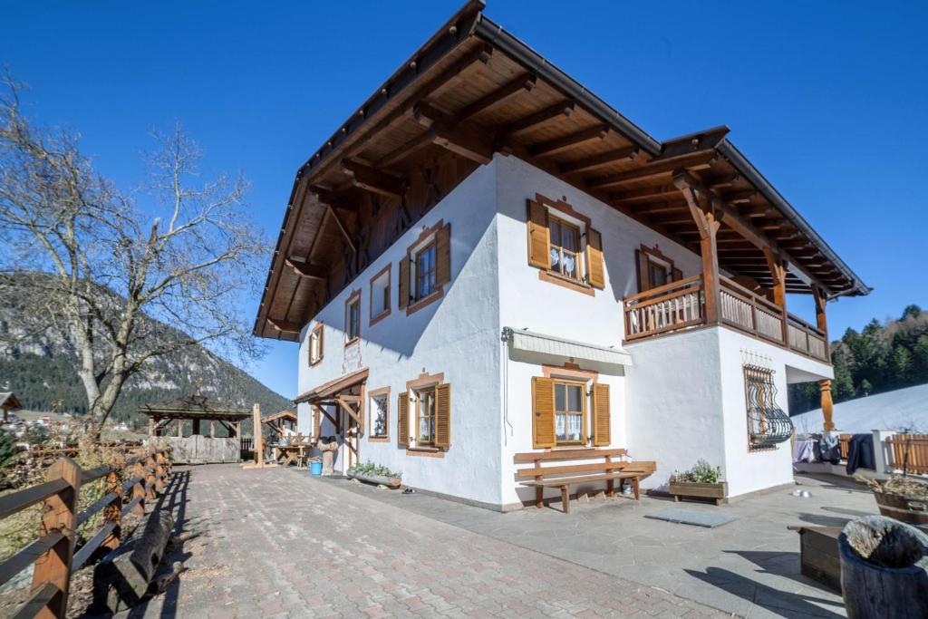 Truma Swing Mountain - Housity