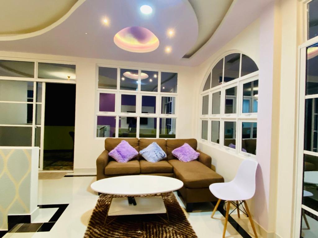 Posezení v ubytování Hedheykuri Residence Fuvahmulah