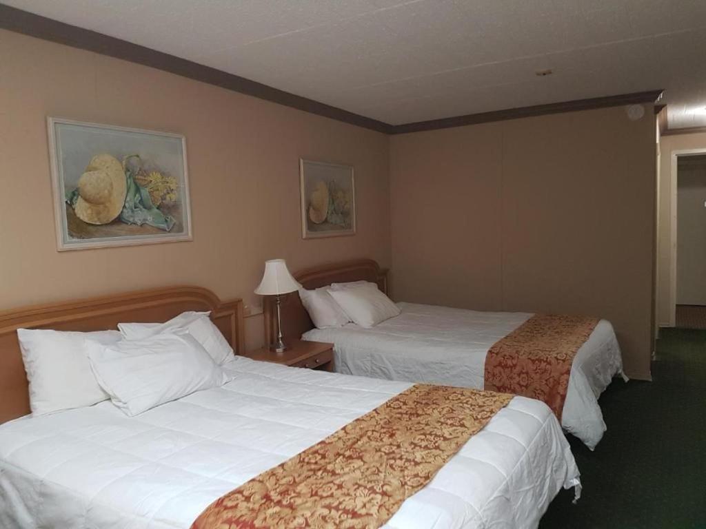 Owen Sound Inn - Habitación De La Reina