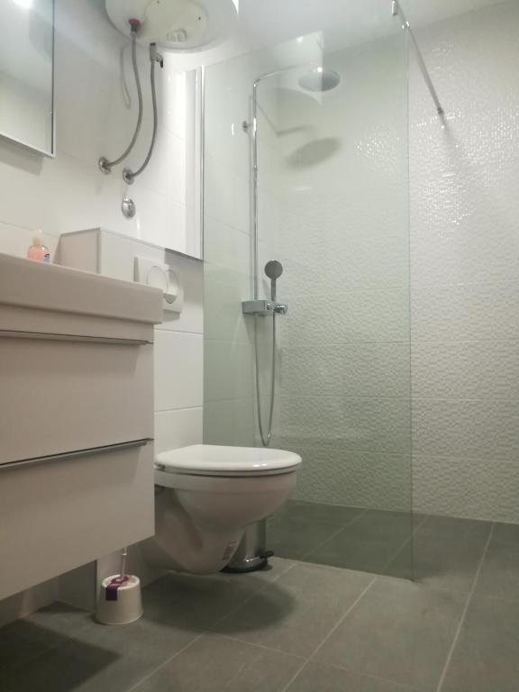 Koupelna v ubytování Villa Ljetni San