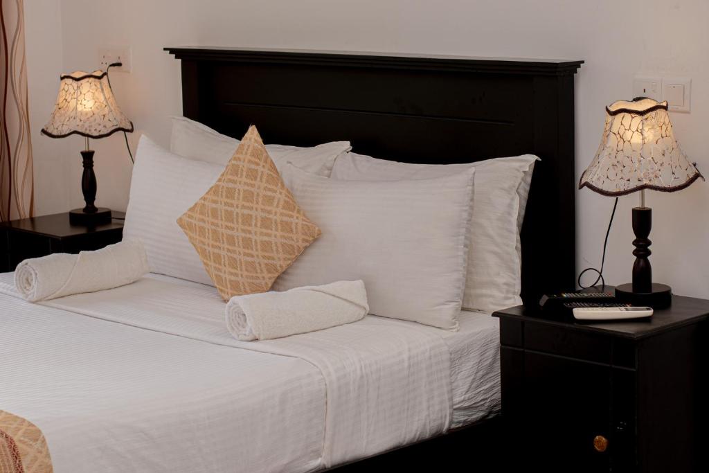 4 Aces Ella - Deluxe Double Room