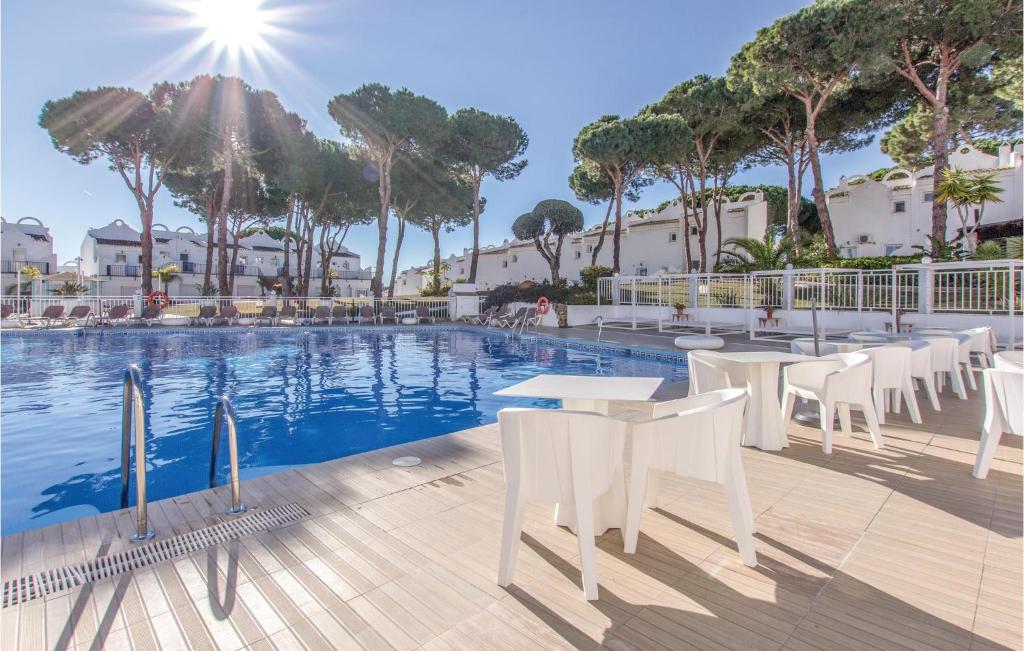 Nice home in Marbella with WiFi, Outdoor swimming pool and 1 ...