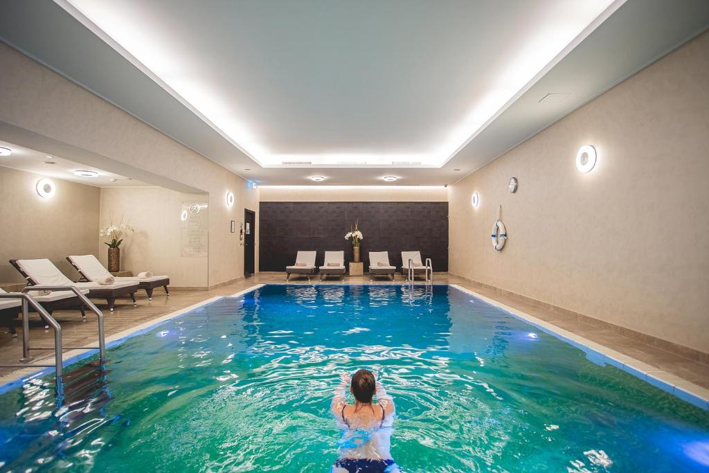 Bazén v ubytování InterContinental Budapest by IHG nebo v jeho okolí