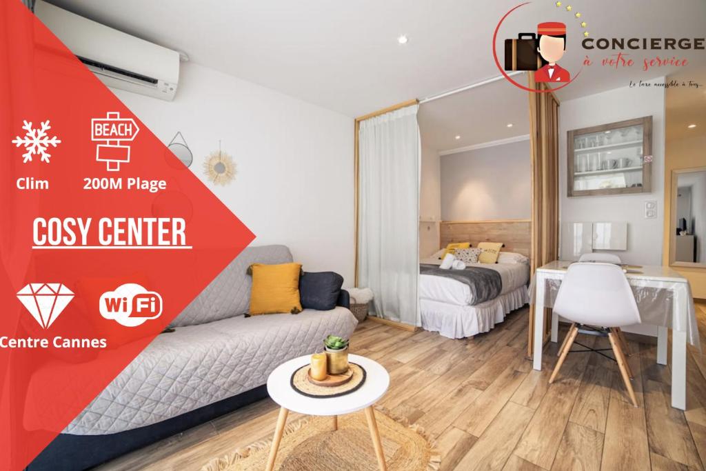 une pièce avec un canapé, un lit et une table dans l'établissement Cosy Center - Rue d'antibes - 200m plage- Clim - wifi - Unique, à Cannes