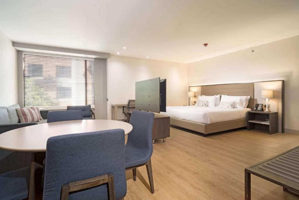 Hotel Habitel Prime - Suite King De Luxe