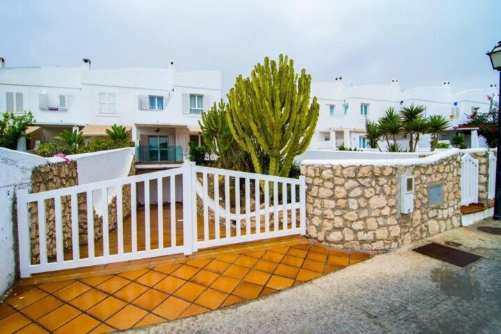 16:9 Villa Agua Amarga, Agua Amarga – Updated 2022 Prices