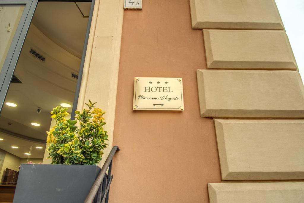 Hotel Ottaviano Augusto - Resim 16