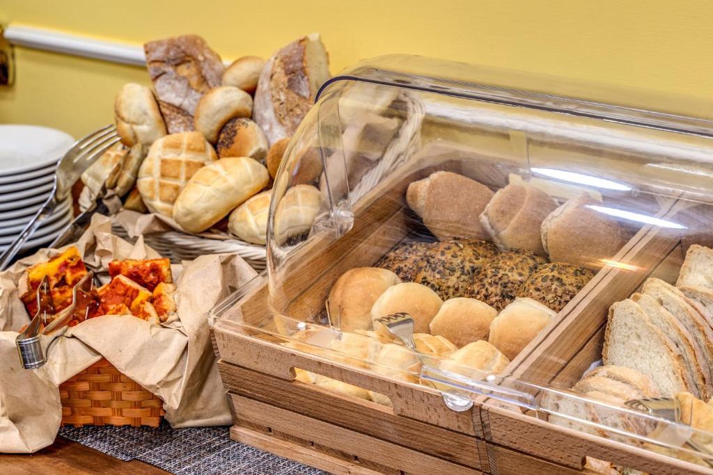 Hotel Ottaviano Augusto - Resim 13