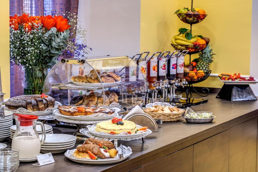 Hotel Ottaviano Augusto - Resim 12