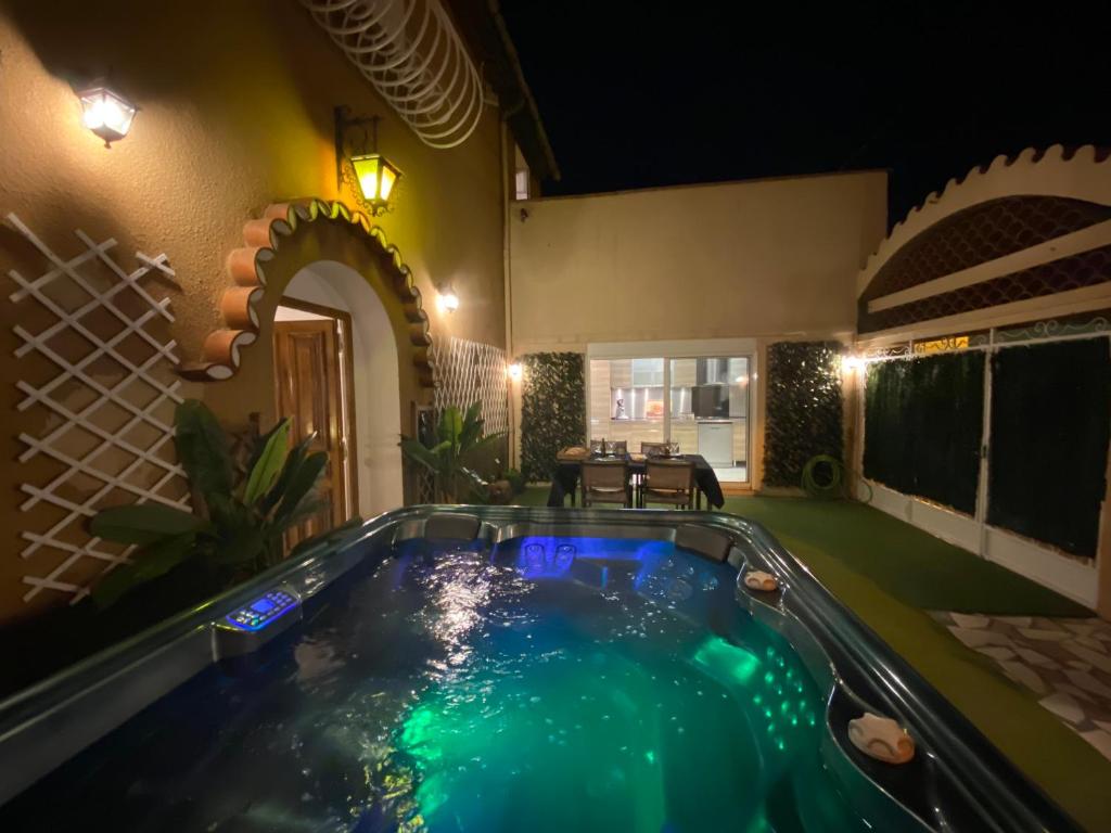 LA SOLANA, Saint-Laurent-de-la-Salanque (updated prices 2026)