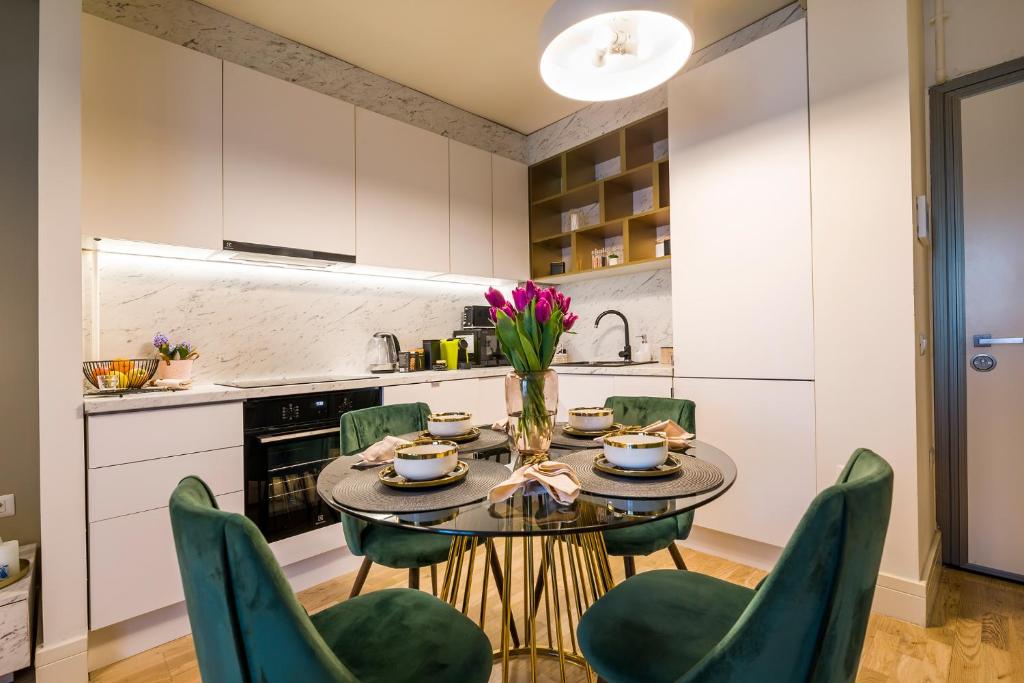 The Address Bucharest - Deluxe Apartment