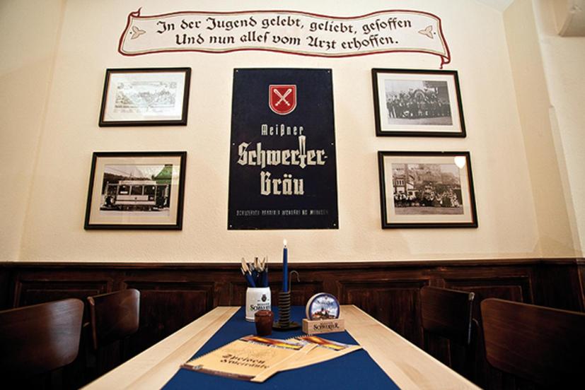 Certifikát, hodnocení, plakát nebo jiný dokument vystavený v ubytování Schwerter Schankhaus & Hotel