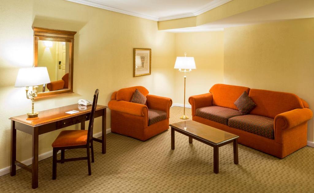 Camino Real Puebla Angelopolis - Suite King NJ