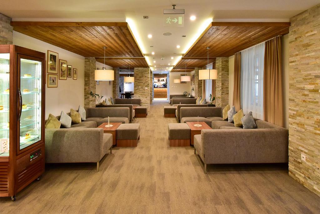 Posedenie v ubytovaní Šport Hotel *** Donovaly