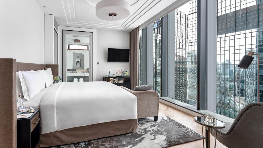 The Langham, Jakarta - 12