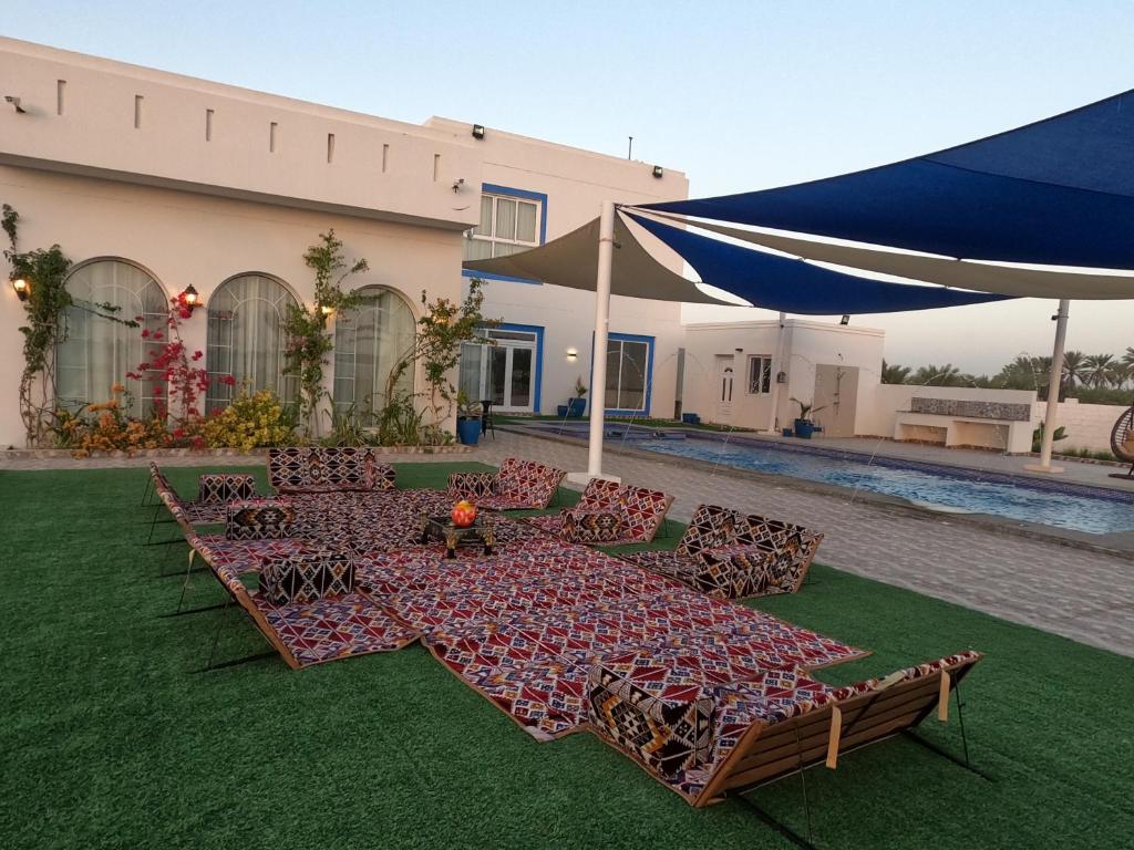 Bazén v ubytování Luxury Farm Villa in Musanaa Oman nebo v jeho okolí