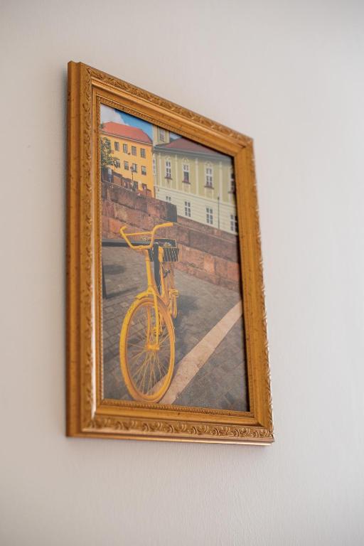 Zdjęcie z galerii obiektu Theatroom Apartman w Egerze