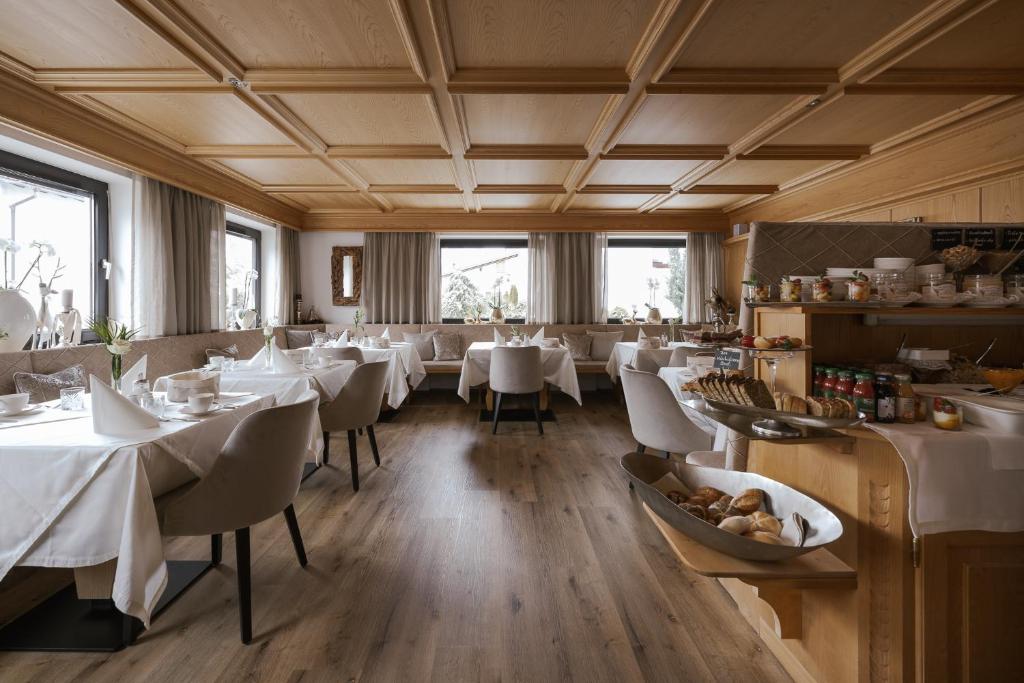 Restaurace v ubytování Garni Hotel Platzer