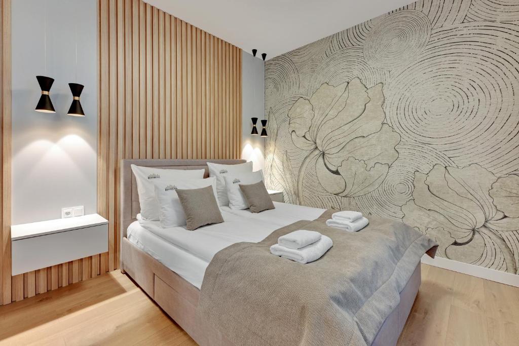 Granaria Premium Riverside & Parking by Downtown Apartments - 11