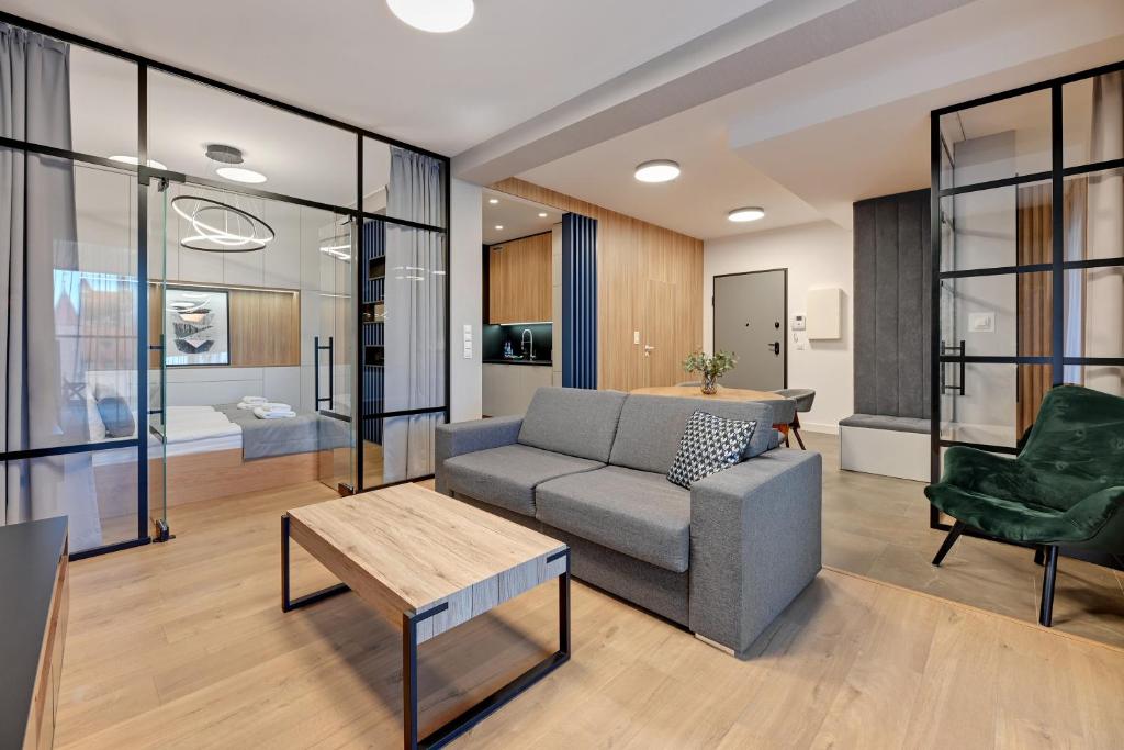 Granaria Premium Riverside & Parking by Downtown Apartments - 15