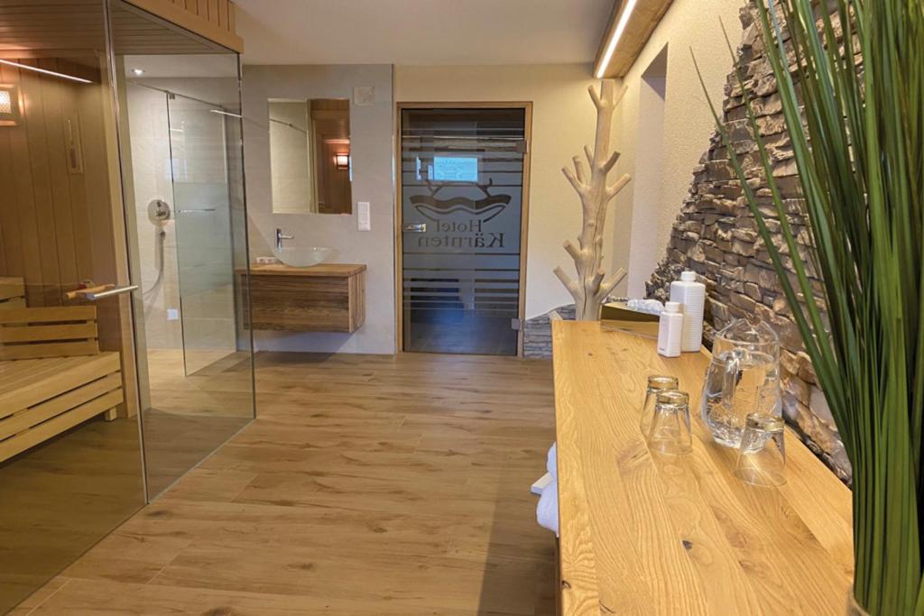 Koupelna v ubytování Hotel Kärnten