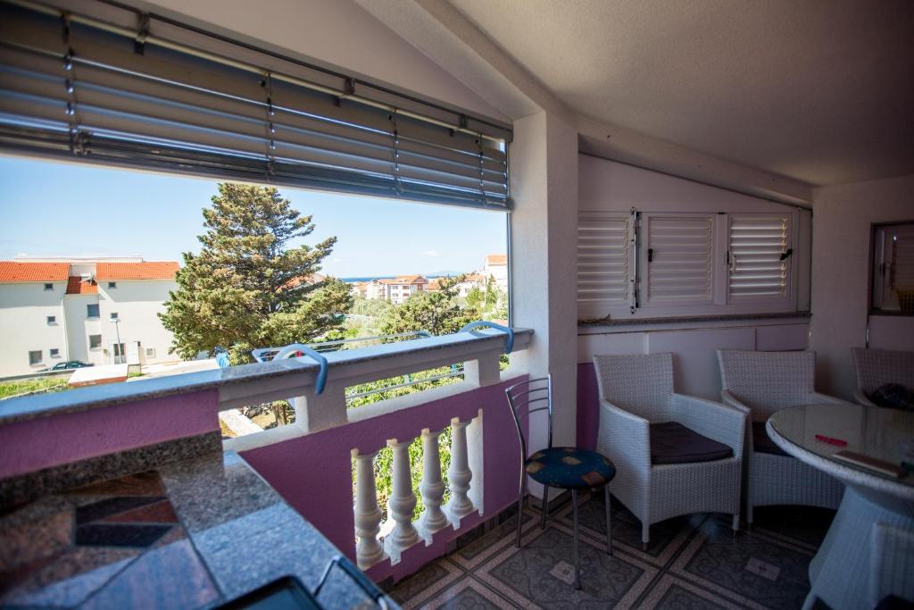 Balkón nebo terasa v ubytování Ari Apartments