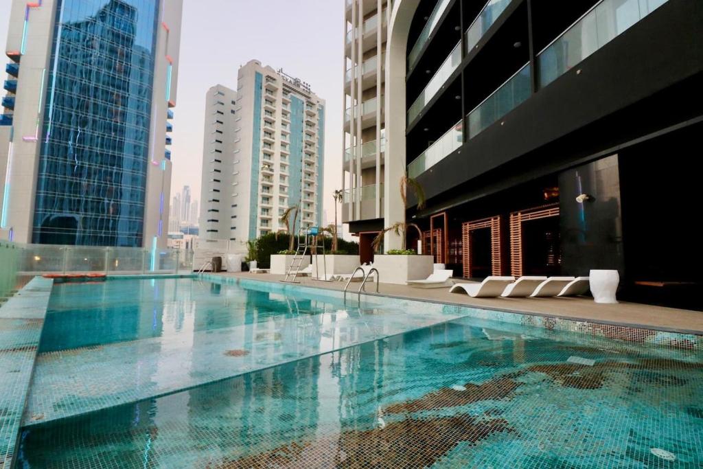 High Up Brand New Studio Apartment