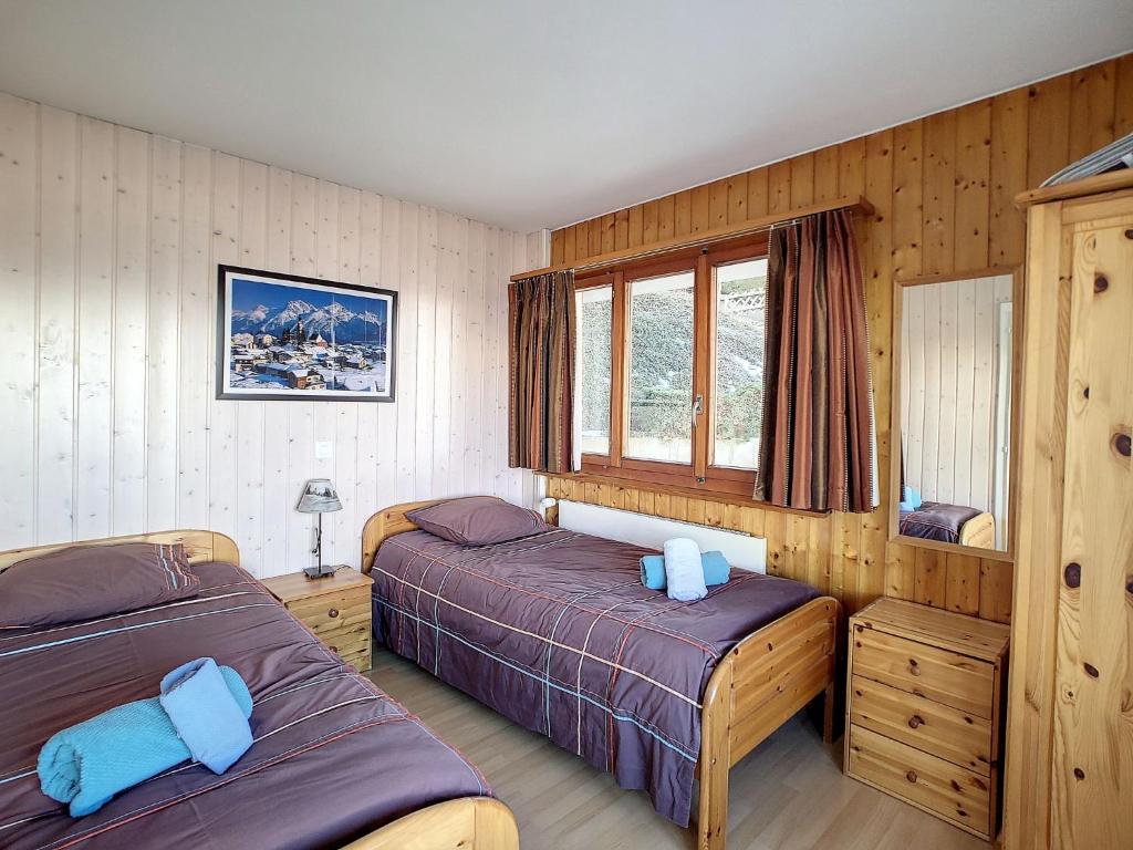 Postel nebo postele na pokoji v ubytování Apartment Bellevue L by Interhome