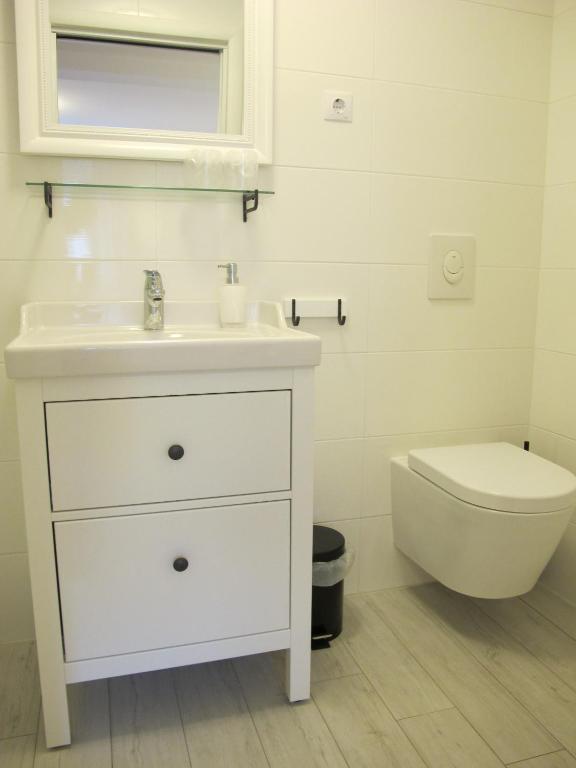 Kúpeľňa v ubytovaní Fiorino Rooms Korčula