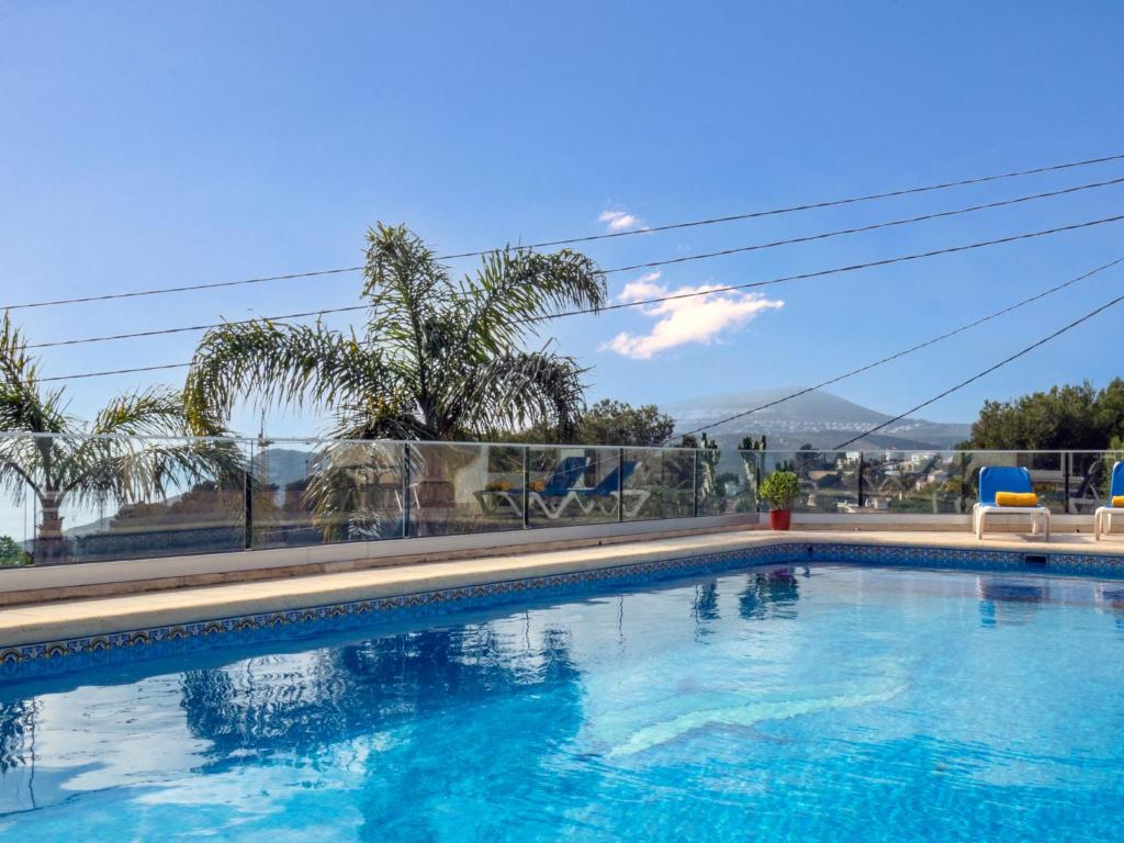 Bazén v ubytování Holiday Home Marina by Interhome nebo v jeho okolí