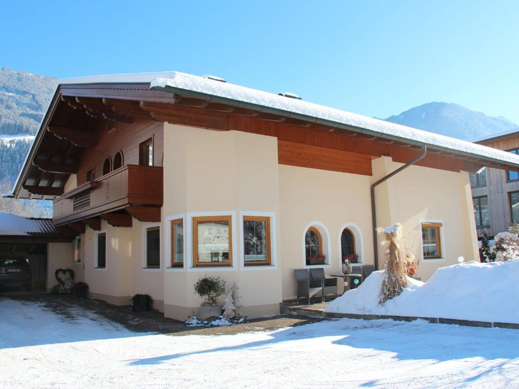 Nespecifikovaný výhled na hory nebo výhled na hory při pohledu z apartmánu