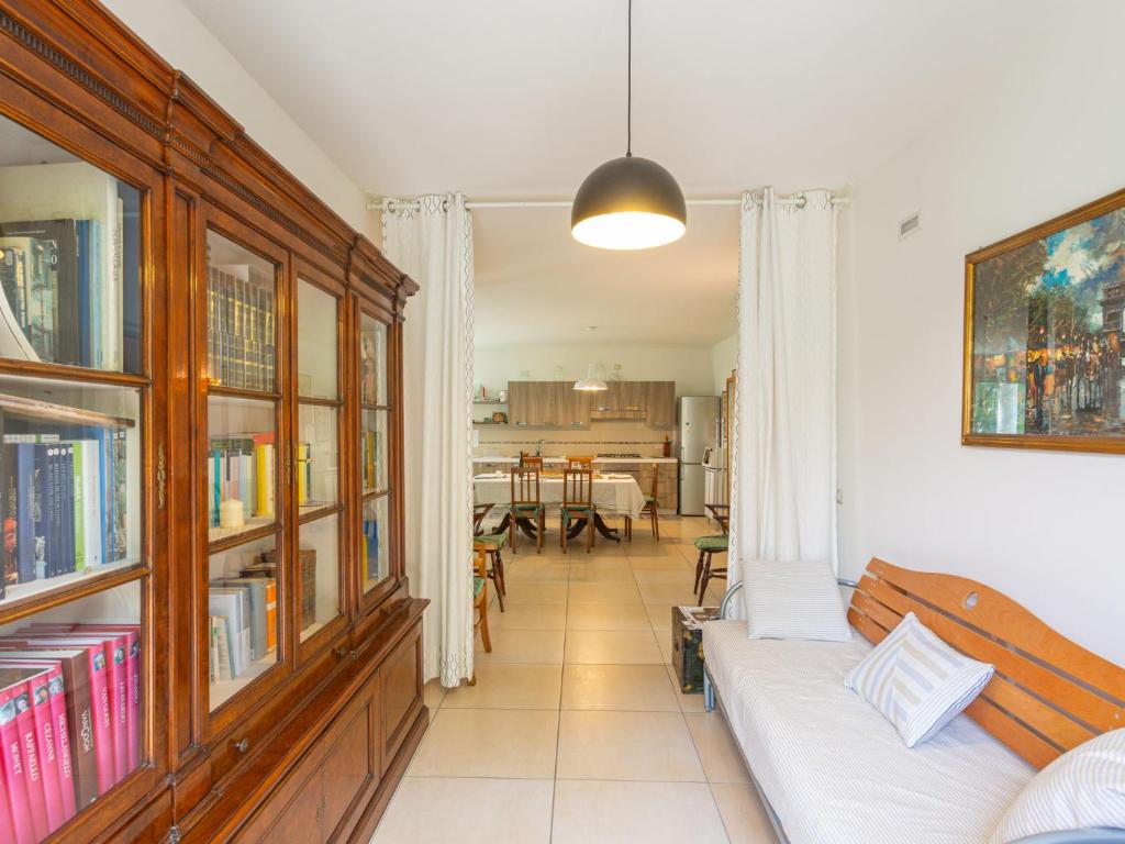 Część wypoczynkowa w obiekcie Holiday Home Michela-2 by Interhome