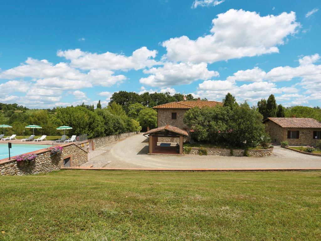 Bazén v ubytovaní Holiday Home Il Pescatore - TER103 by Interhome alebo v jeho blízkosti