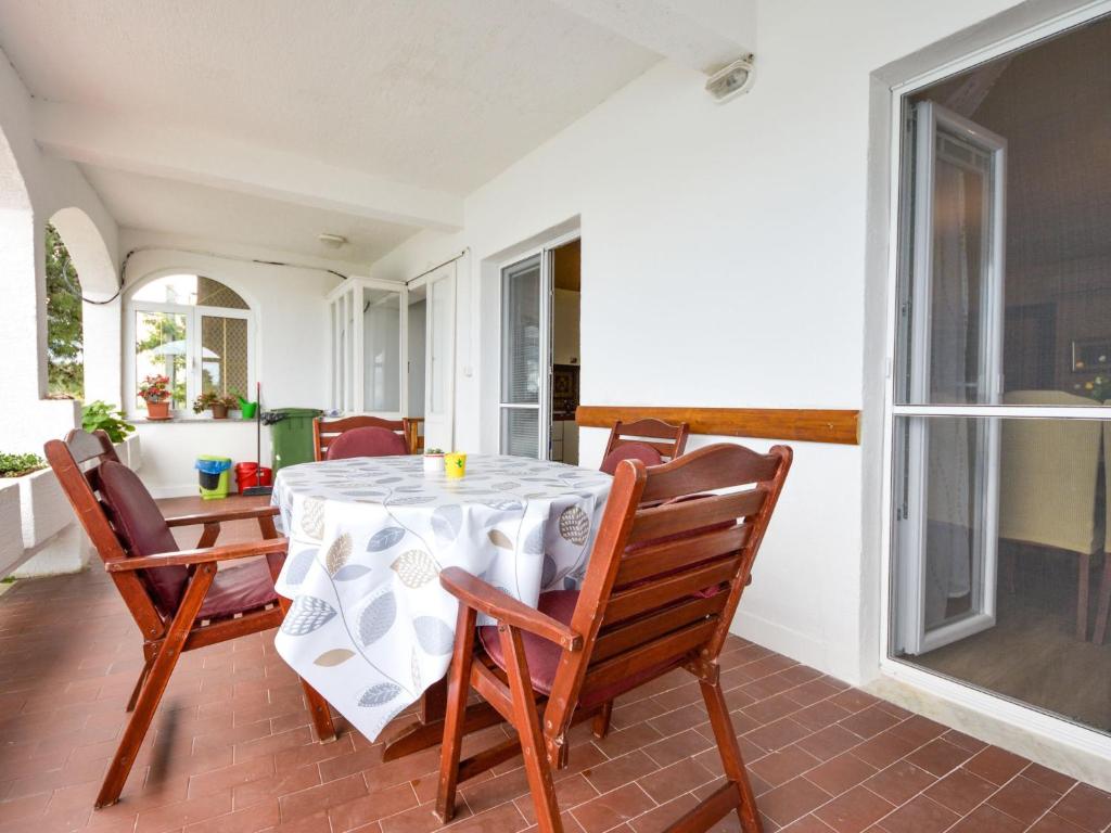 Posezení v ubytování Holiday Home Ana by Interhome