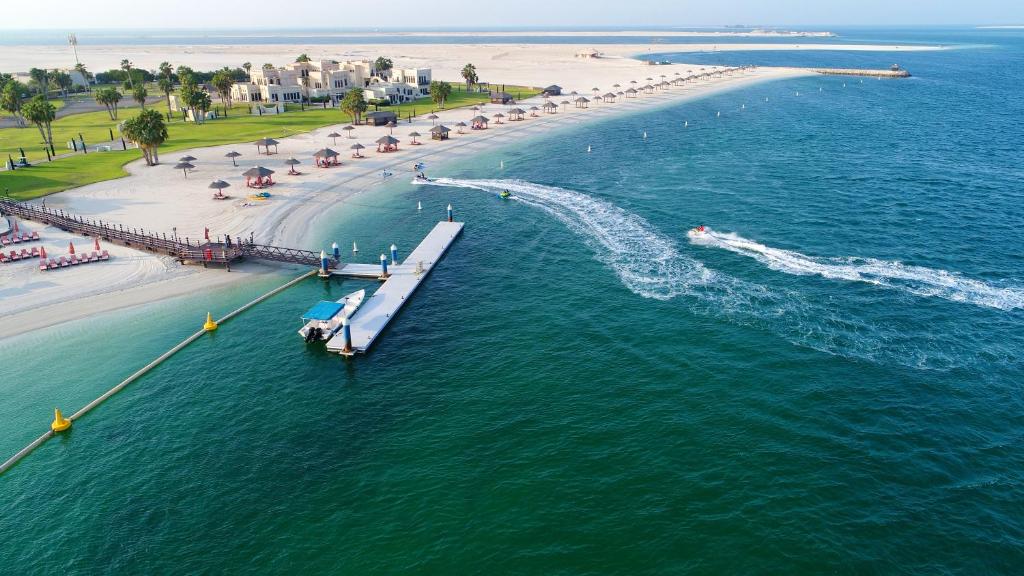 Pohľad z vtáčej perspektívy na ubytovanie Al Maya Island & Resort